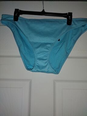 Hollister Women's Aqua Blue Bikini Bottoms